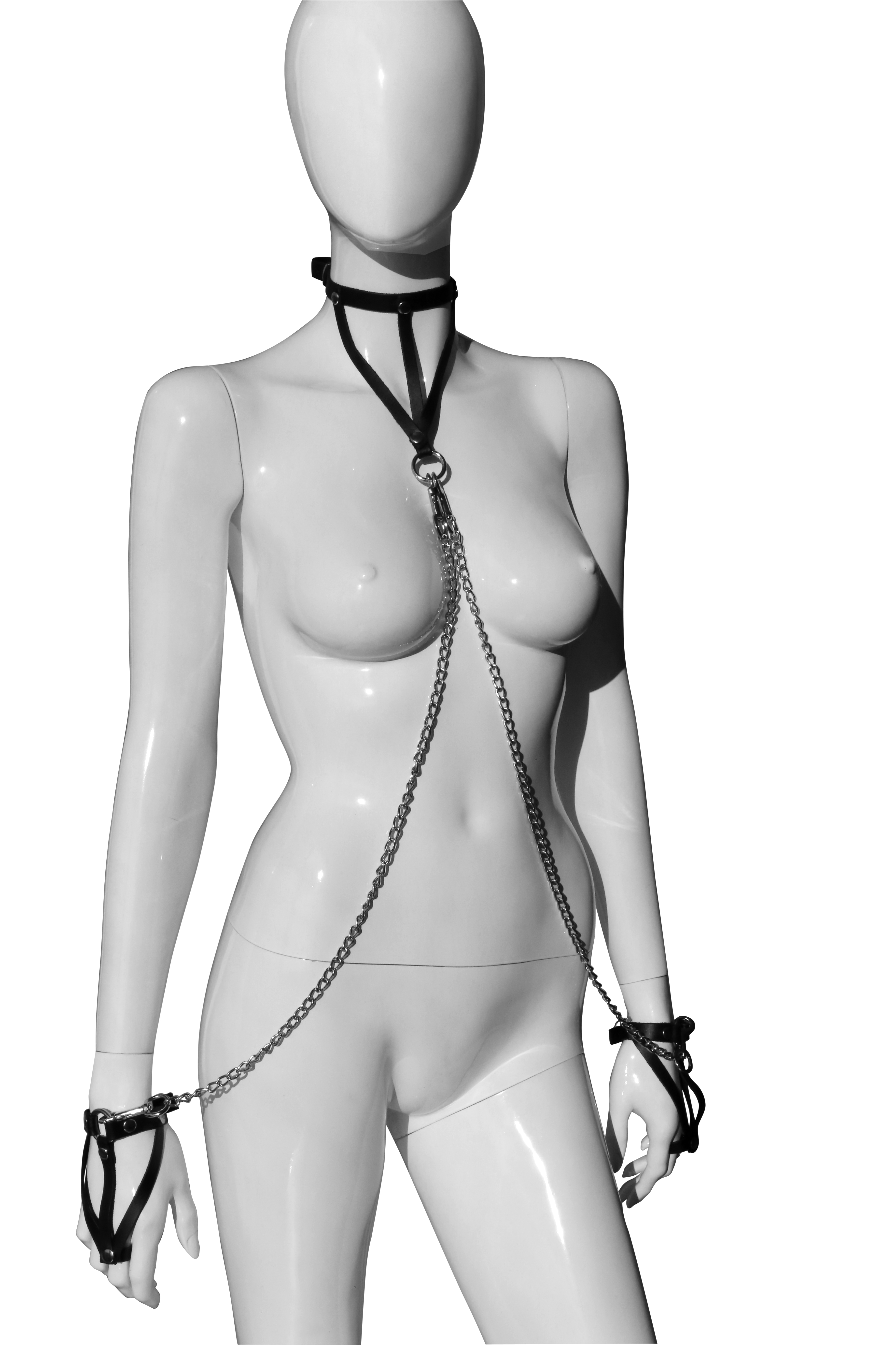 Handfesseln aus Leder mit Halsfessel und Ketten